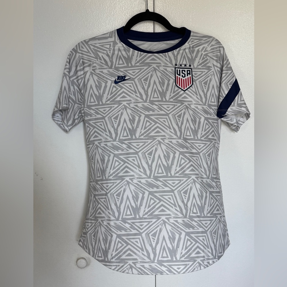 Nike Women’s USA Soccer Jersey - White and Gray Size M